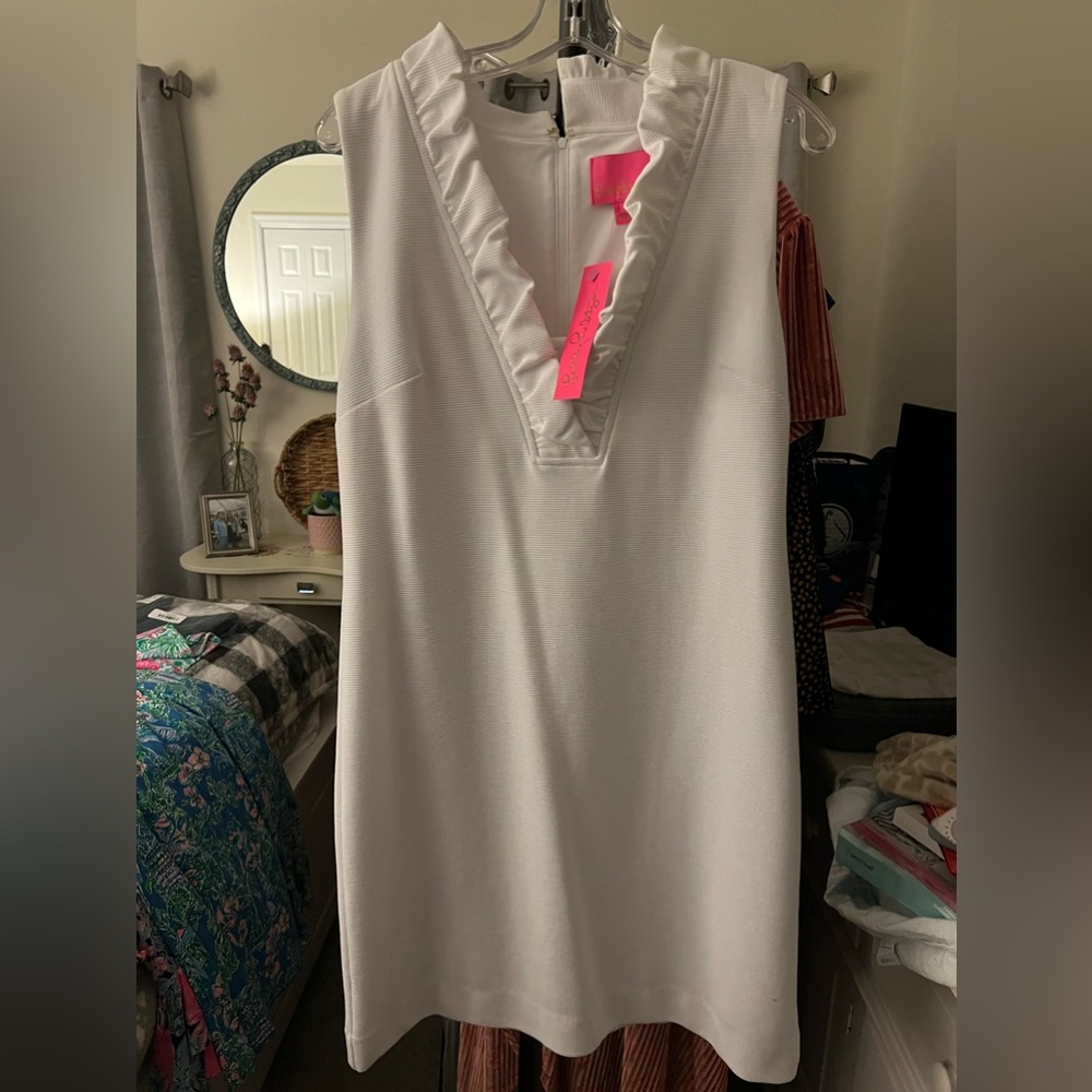 Lilly Pulitzer White Dress, size L. Brand new with tags. $100